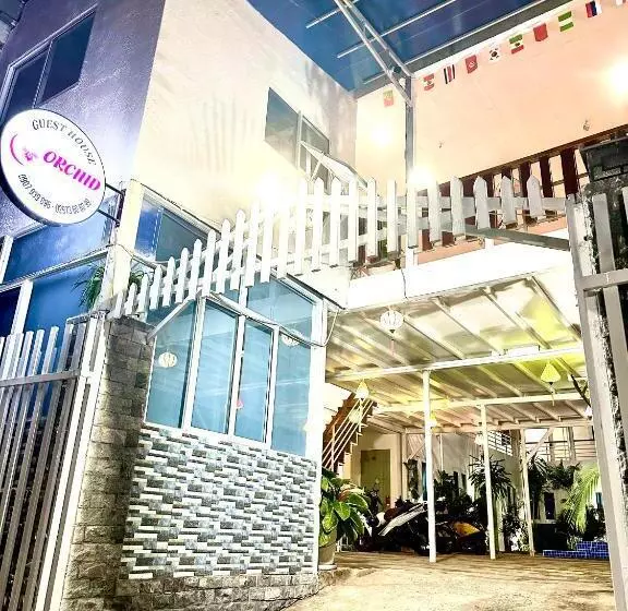 پانسیون ღ Orchid Guesthouse ღ 2 Minutes To The Beach & Night Market ღ