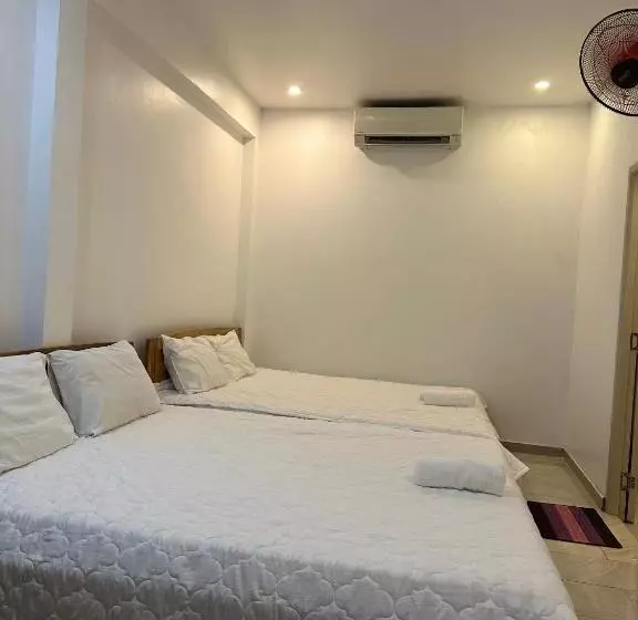 پانسیون ღ Orchid Guesthouse ღ 2 Minutes To The Beach & Night Market ღ