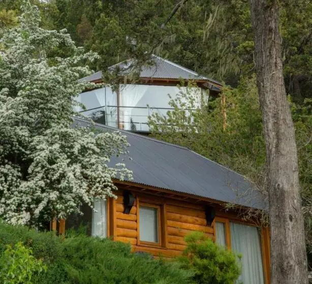 هتل Arrayan Lake View Mountain Lodge & Casa De Te Arrayan