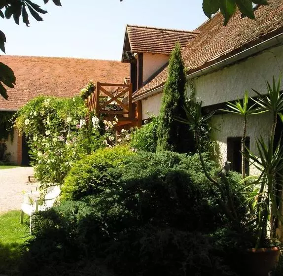 Hotel Chambres D Hôtes Des Caissons