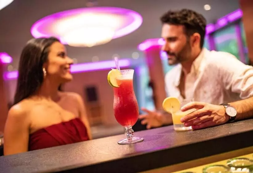 ホテル Das Schloss An Der Eisenstrasse