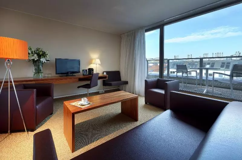 호텔 Eurostars Embassy