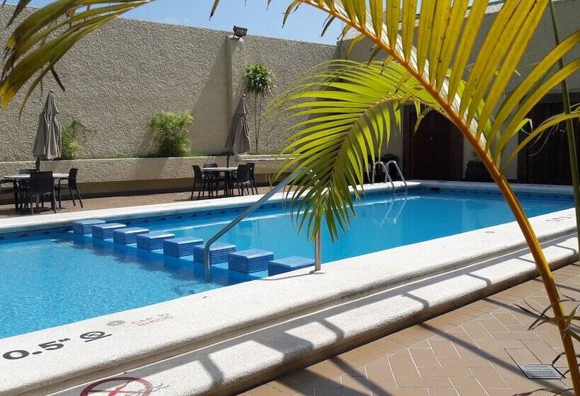 Hafersons Inn Hotel & Suites