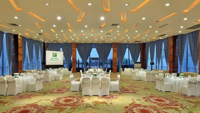 ホテル Holiday Inn Chengdu Century City Westtower