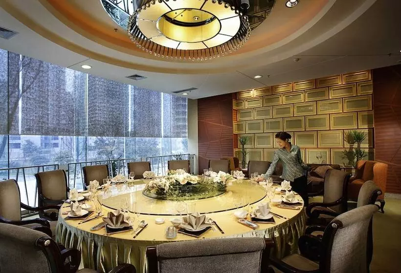 ホテル Holiday Inn Chengdu Century City Westtower