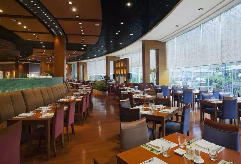 ホテル Holiday Inn Chengdu Century City Westtower