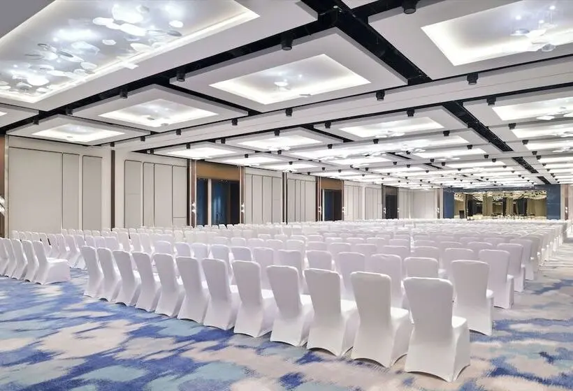 هتل Intercontinental Dubai Festival City, An Ihg