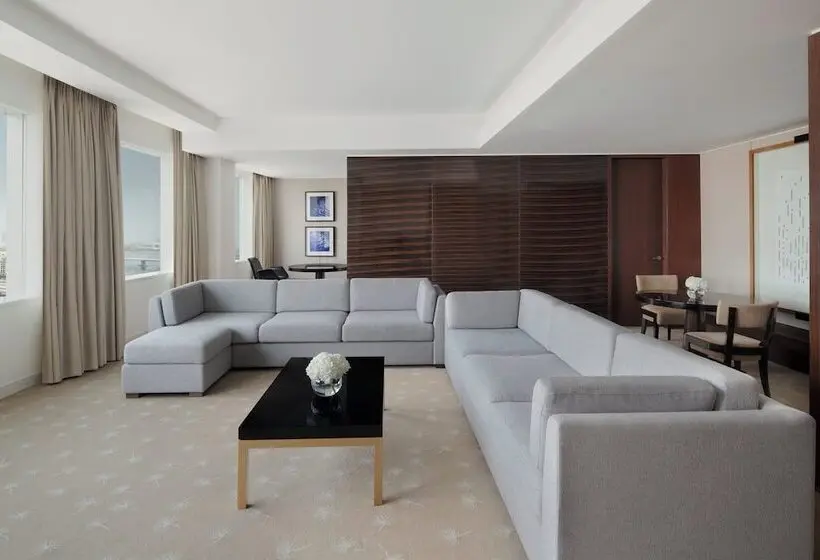 هتل Intercontinental Dubai Festival City, An Ihg