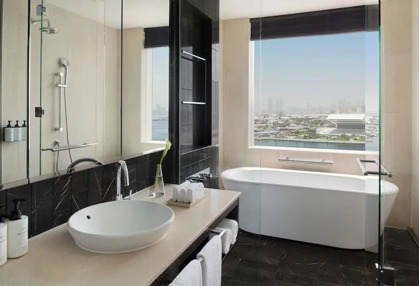 هتل Intercontinental Dubai Festival City, An Ihg