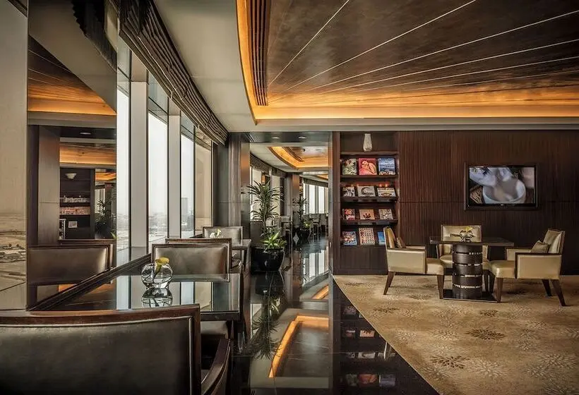هتل Intercontinental Dubai Festival City, An Ihg
