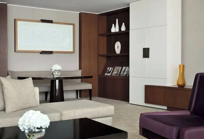 هتل Intercontinental Dubai Festival City, An Ihg