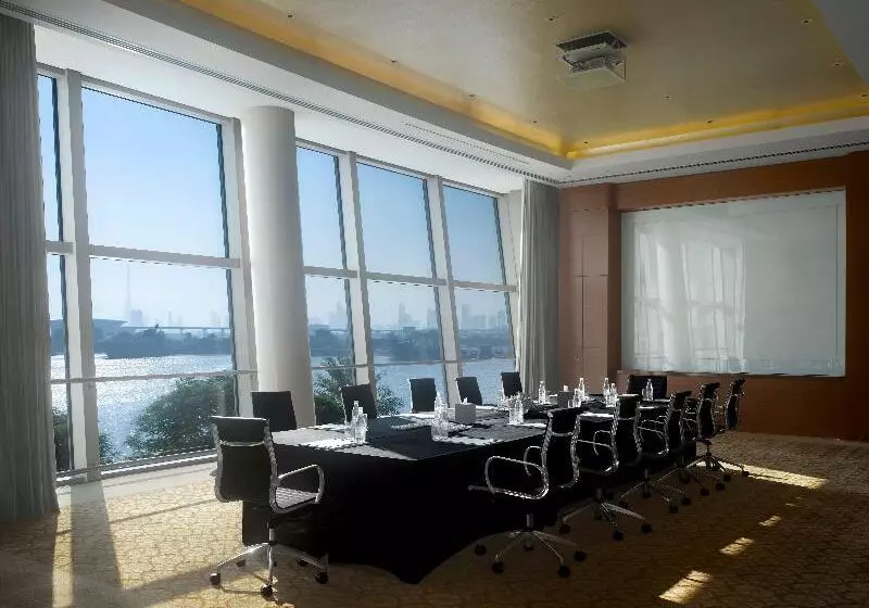 هتل Intercontinental Dubai Festival City, An Ihg