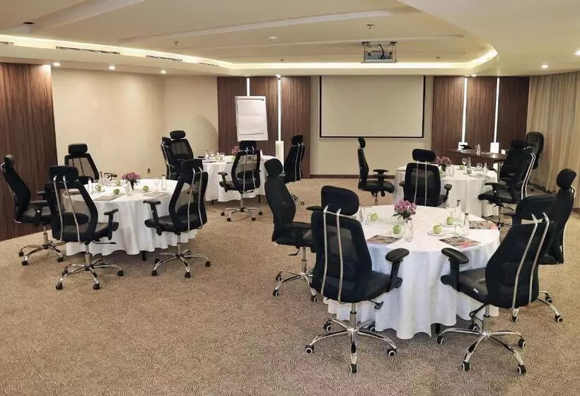 Mövenpick Hotel Qassim