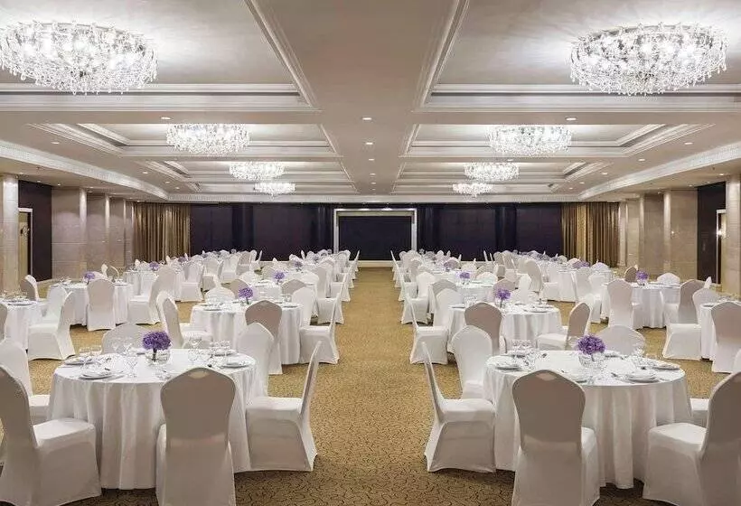 Mövenpick Hotel Qassim