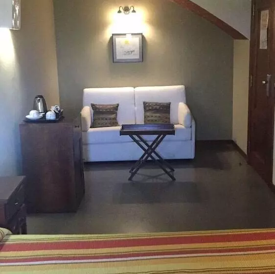 Отель Muralleta