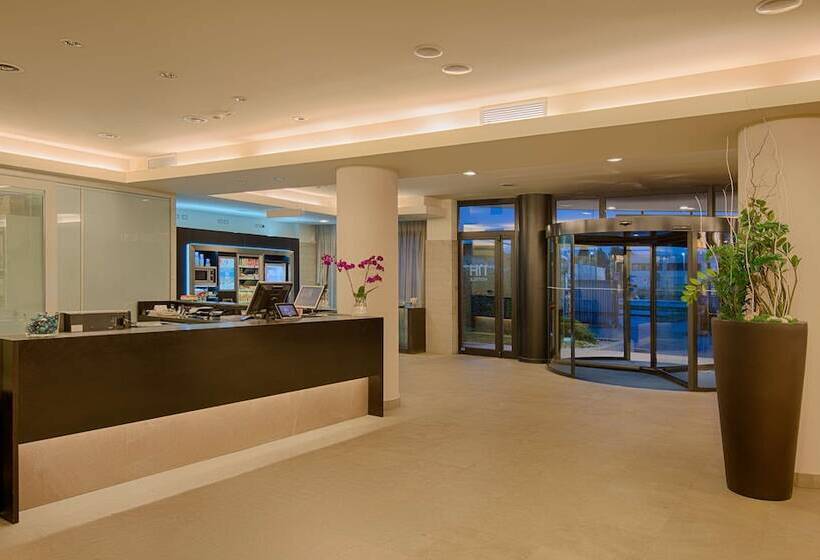 בית מלון כפרי NH Linate