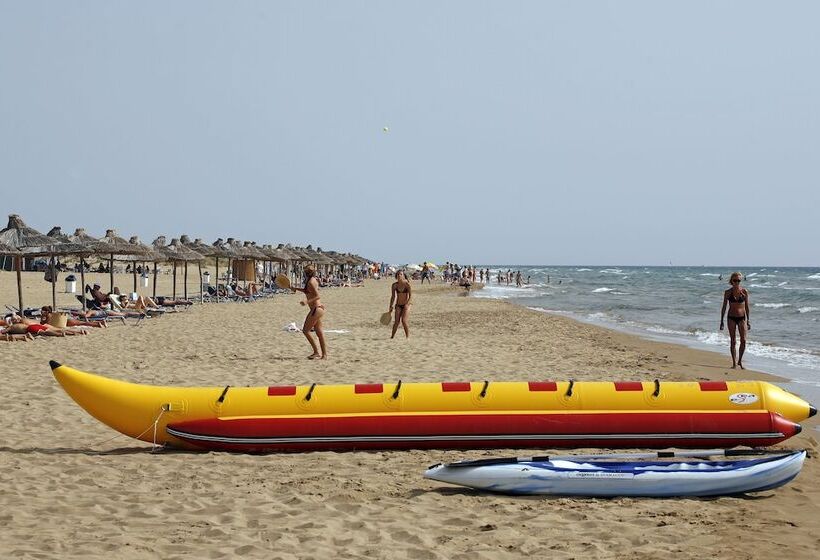 ホテル Olympia Golden Beach Resort & Spa