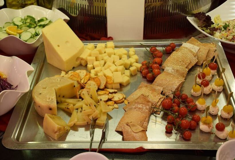 ホテル Olympia Golden Beach Resort & Spa