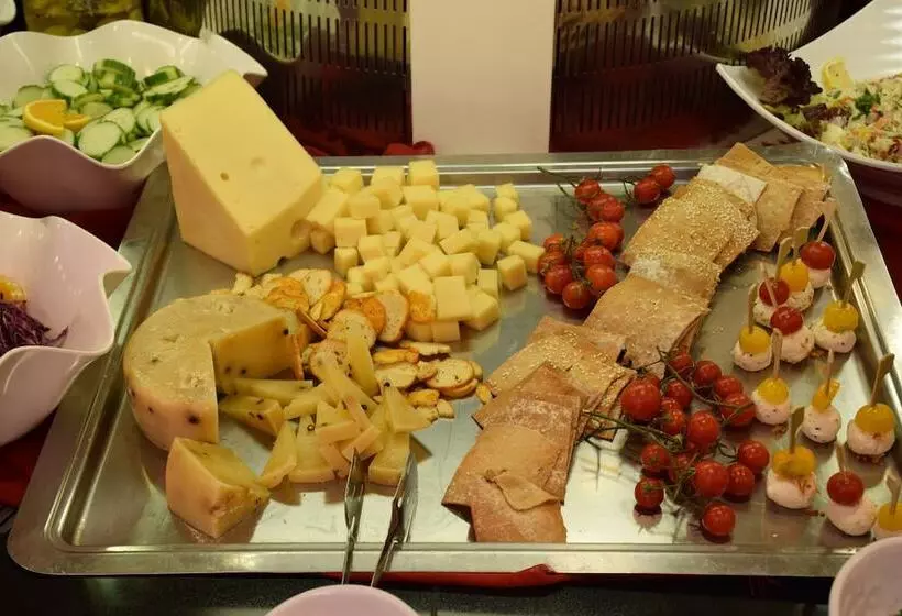 Отель Olympia Golden Beach Resort & Spa