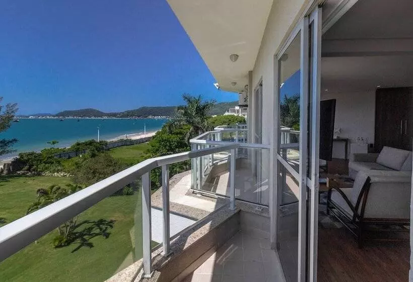 בית מלון כפרי Porto Sol Beach