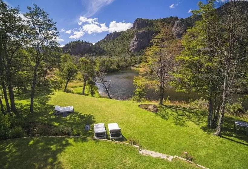 Rio Hermoso Hotel De Montaña