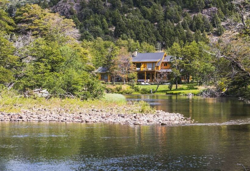 Rio Hermoso Hotel De Montaña