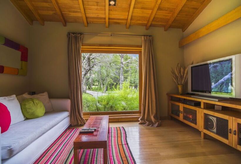 Rio Hermoso Hotel De Montaña