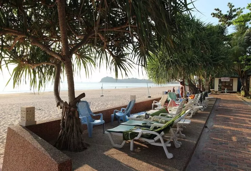 Отель Southern Lanta Resort