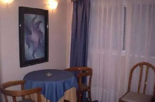 هتل Apartur Buenos Aires