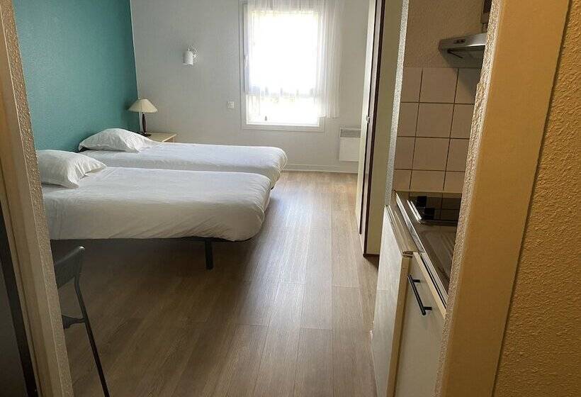 هتل Terres De France Brest