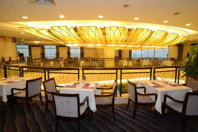 Otel W Shanghai  The Bund