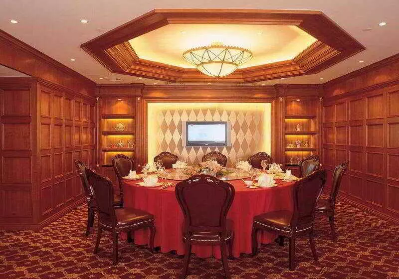 Otel W Shanghai  The Bund