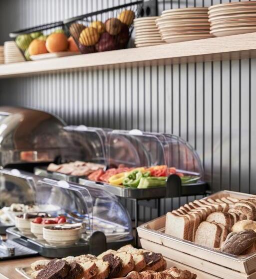 Loizos Stylish Residences