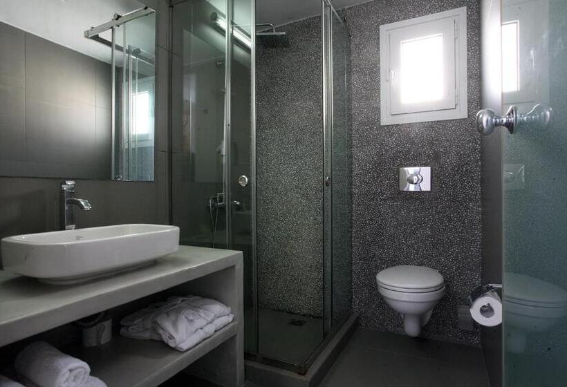 Loizos Stylish Residences