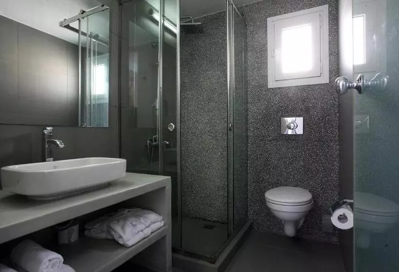 Loizos Stylish Residences