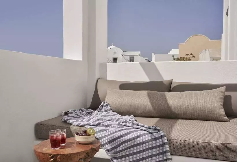 Loizos Stylish Residences