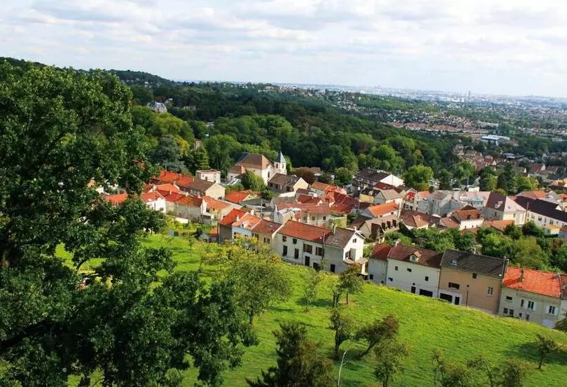 Residhotel Les Hauts D Andilly