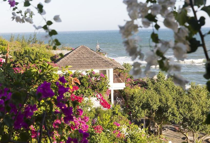 هتل Eco Spa Village