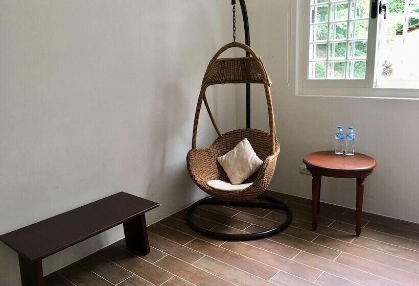 Hotel Fanny Manor B&b