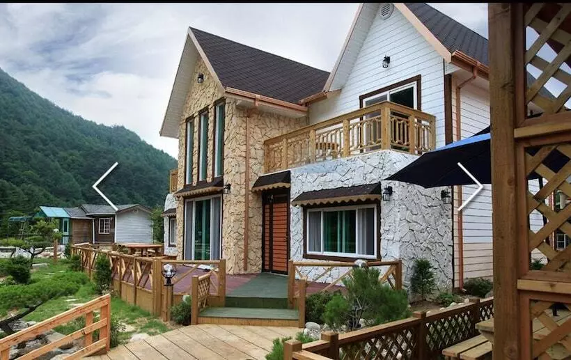 Hotelli Hansoll Pension