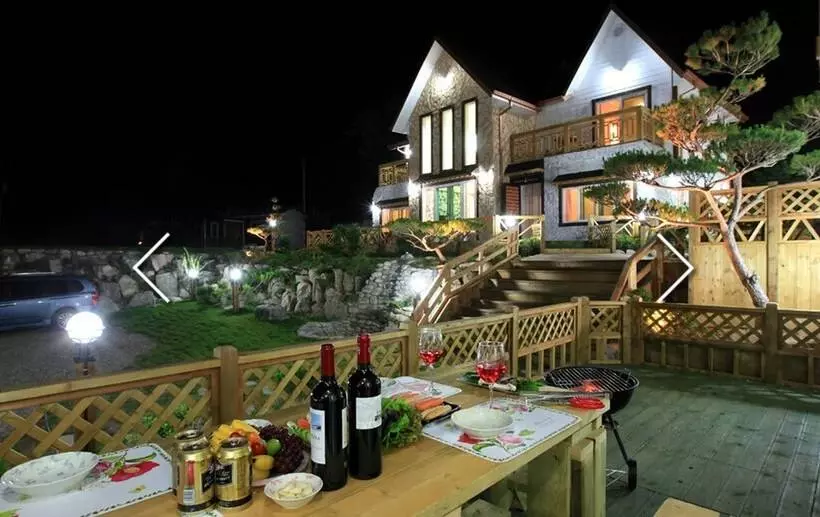 Hotelli Hansoll Pension