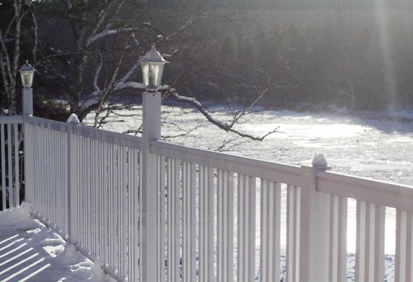 ホテル Hôtel Marineau Mattawin