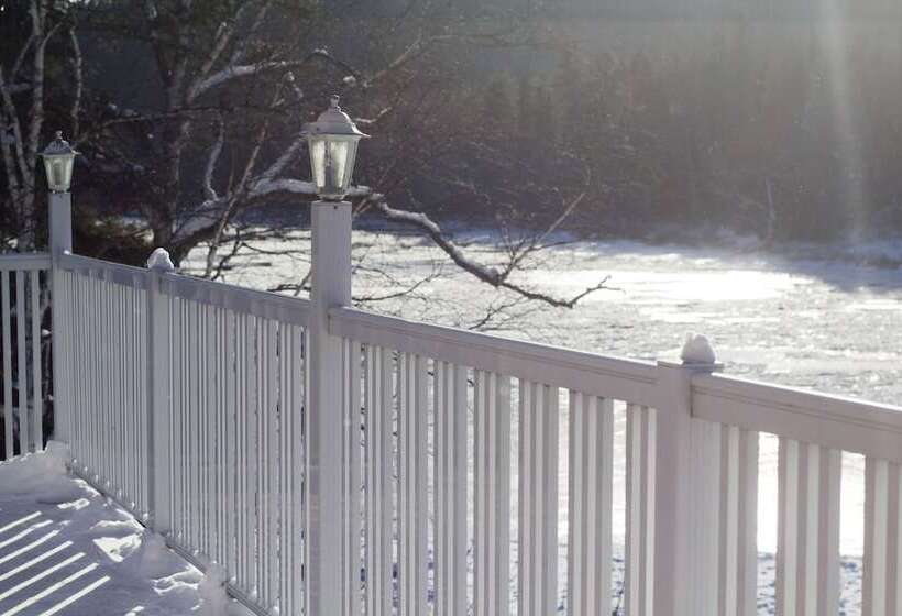 ホテル Hôtel Marineau Mattawin