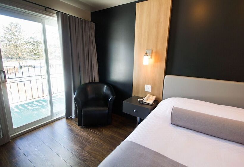 ホテル Hôtel Marineau Mattawin