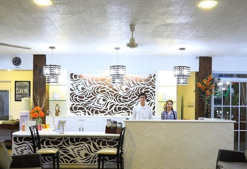 فندق Luljettas Place Garden Suites