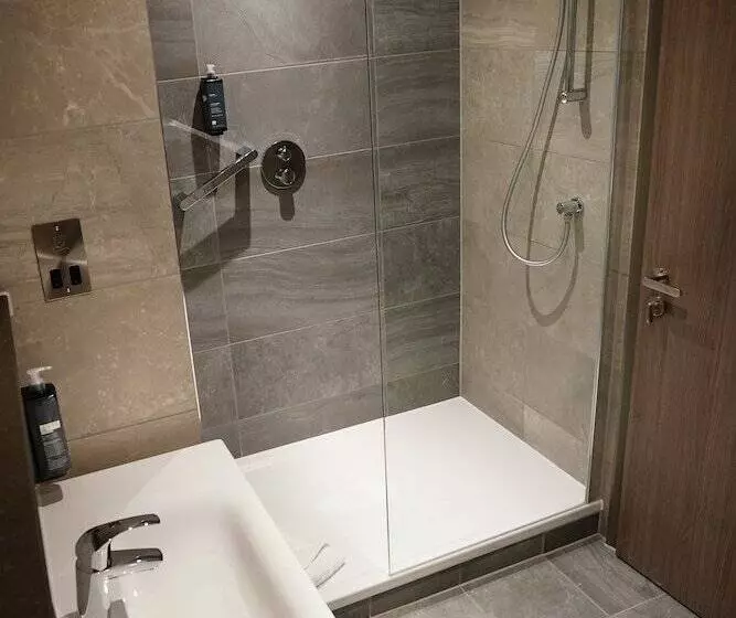 Maldron Hotel Glasgow City