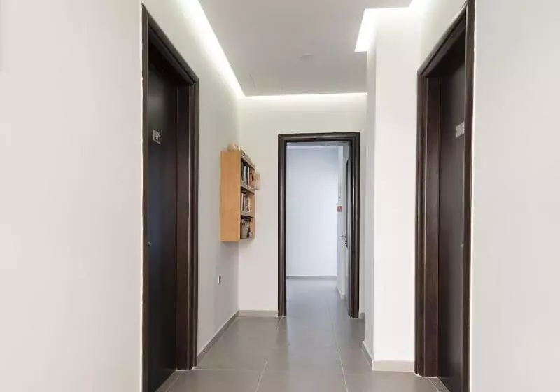 Sonia Hotel & Suites