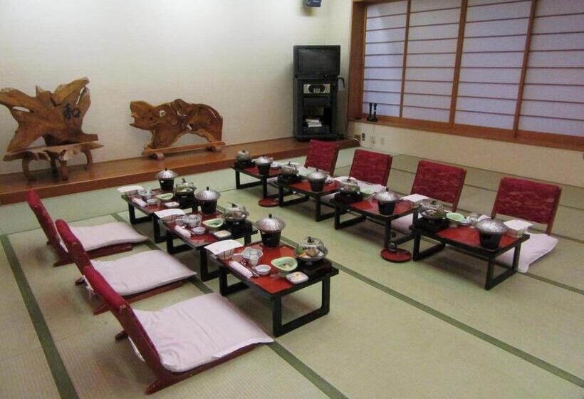 ホテル Koganezaki Furofushi Onsen