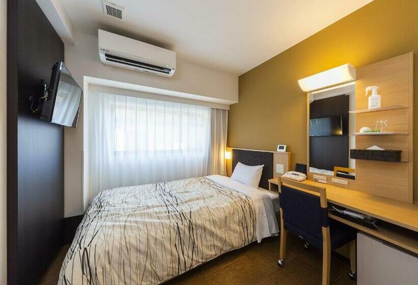 Hotel Manten No Yu Michi No Yado