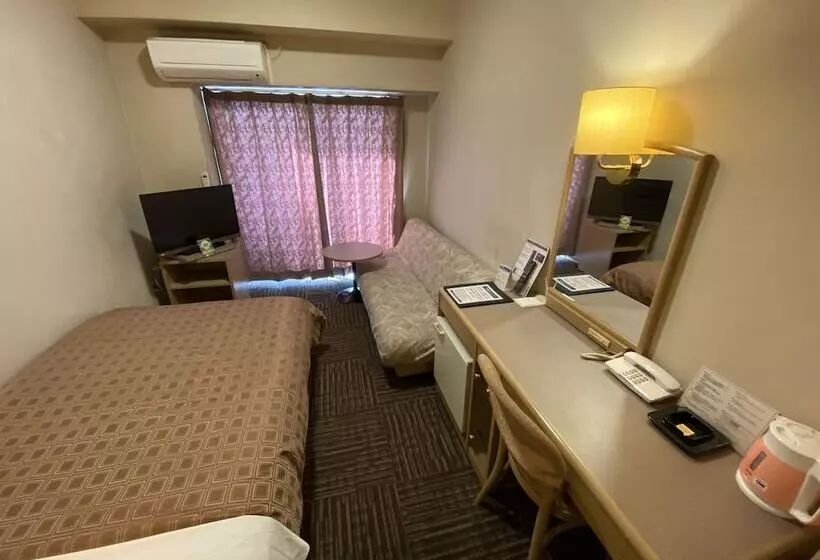 Ryugasaki Plaza Hotel Honkan